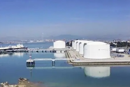 China completes its largest LNG storage base
