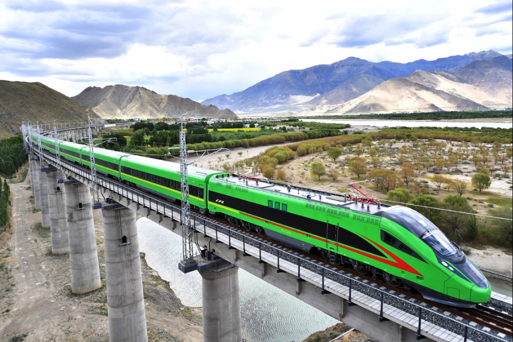 China's bullet train sets new global benchmark