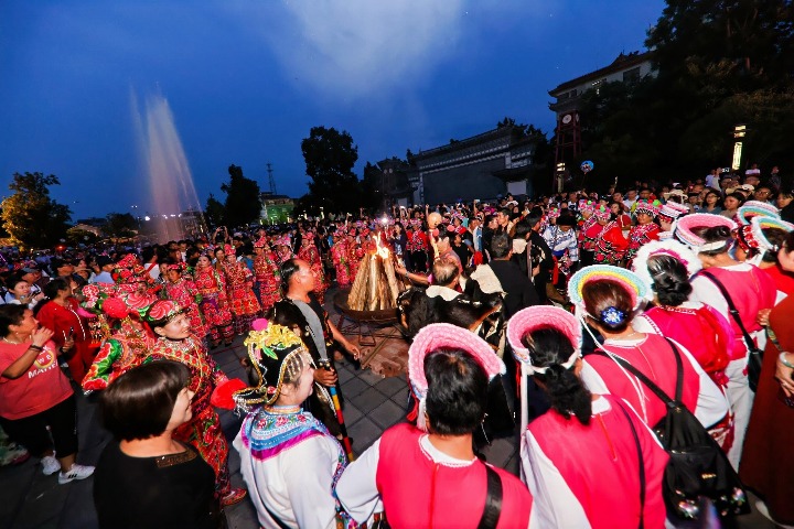 Dage folk dance of the Yi people celebrated in Yunnan province