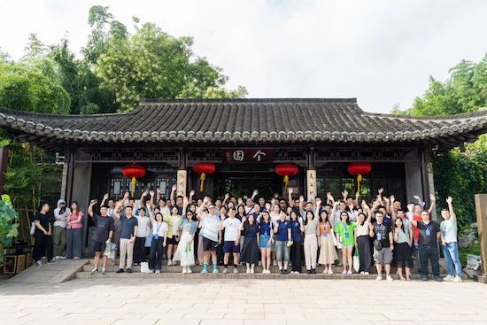 Global PhDs group in Yangzhou for cultural exchange