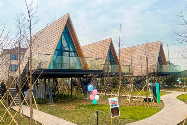 Liuhe's tourism industry receives boost