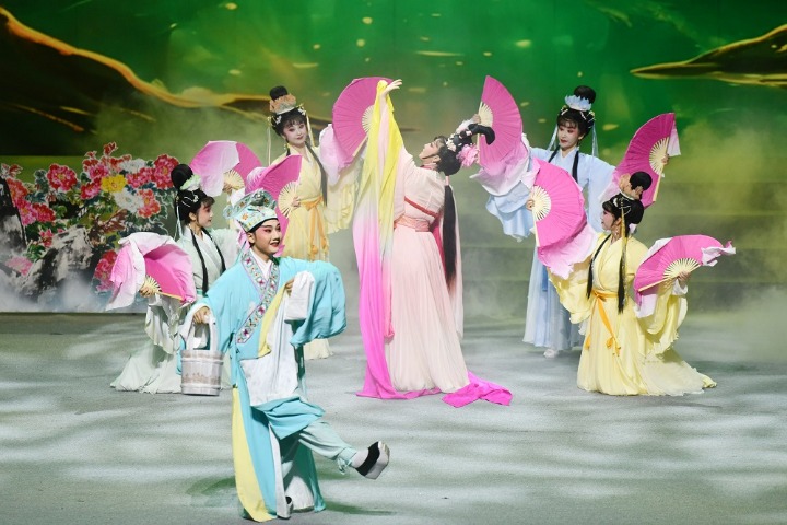 Mythological work highlights Chuanju Opera festival