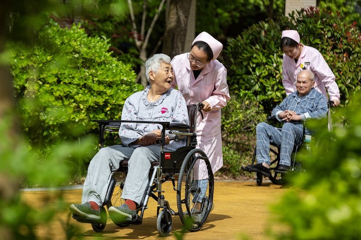 China's achievements in elderly care services