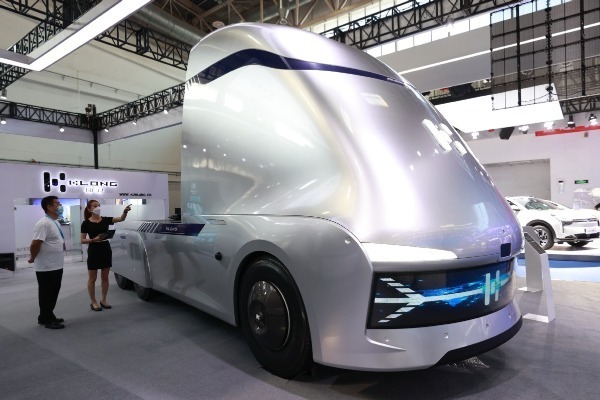 China's auto industry accelerates toward intelligent transformation