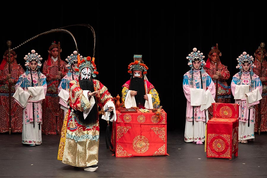 9th Paris Chinese Opera Festival opens with the Peking Opera 'The Orphan of Zhao'