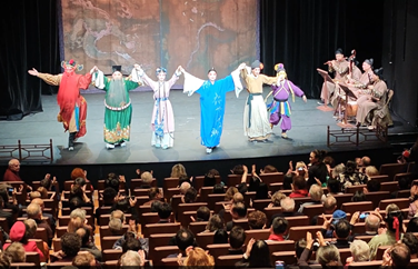 Wenzhou's Ouju Opera shines in Paris