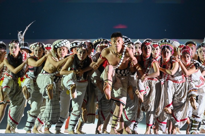 Performance highlights Lisu people's history and heritage