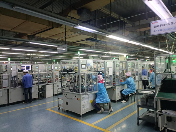 Liangjiang electronic enterprise leads intelligent manufacturing