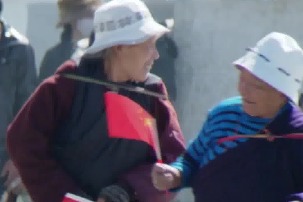 Curator encourages more foreign visitors to experience Xizang's culture