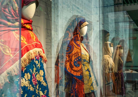 Hubei exhibition puts Eurasian silk on show