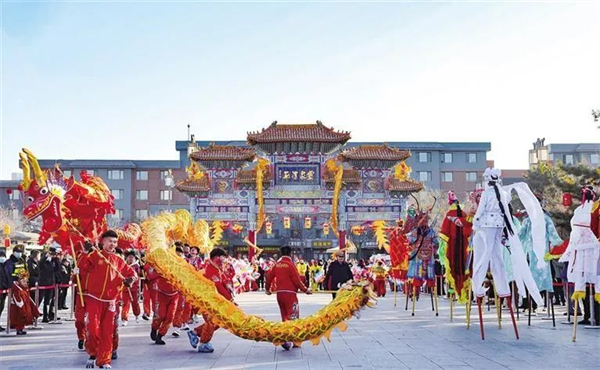 Spring Festival celebrations ignite Hohhot