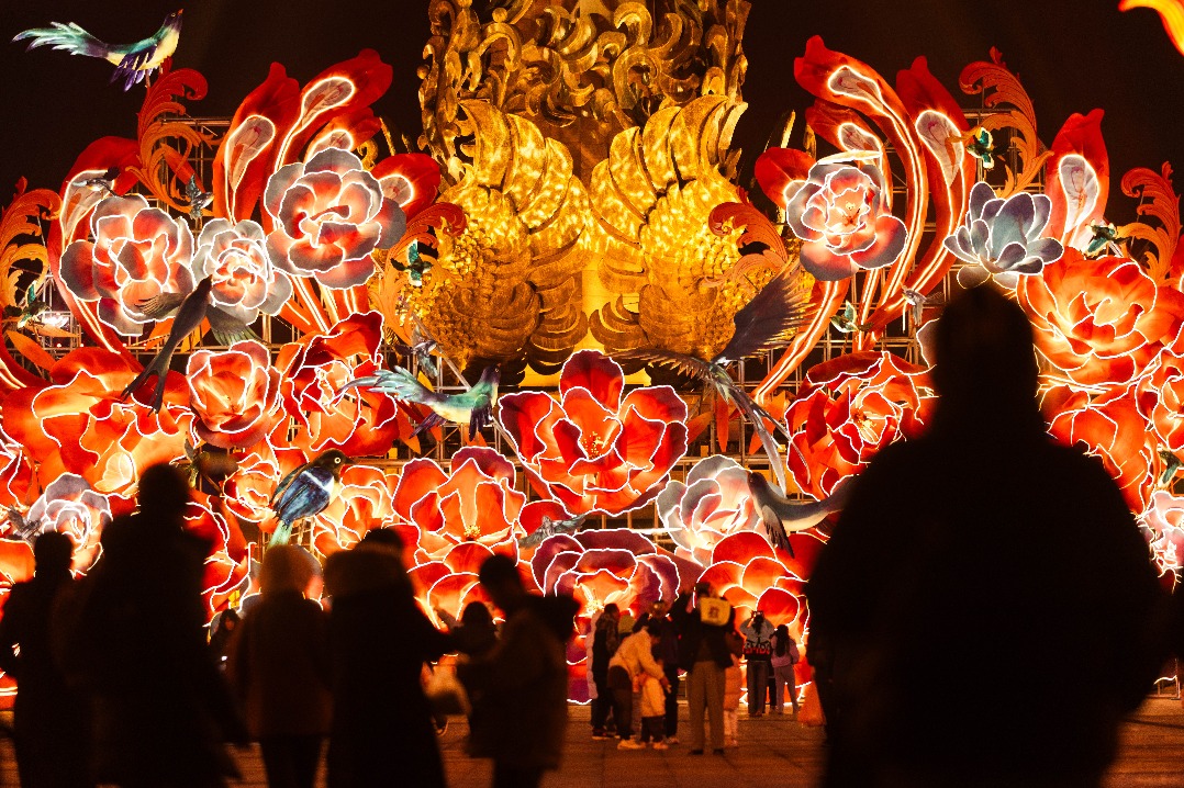 'Magical China' lantern festival celebrates culture, development of Hebei