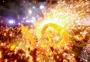 Dragon dance to take center stage at Guizhou Lantern Festival