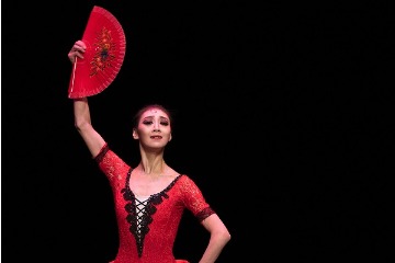 Dancing into empowerment: Ao Dingwen’s ballet tribute on Women’s Day