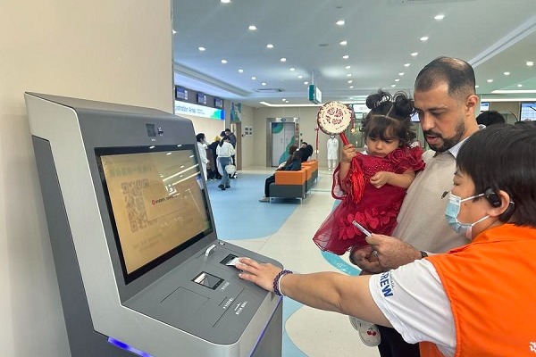 China's first digital vaccine record for foreigner issued