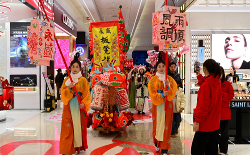 Zhejiang sets sights on becoming top consumer destination