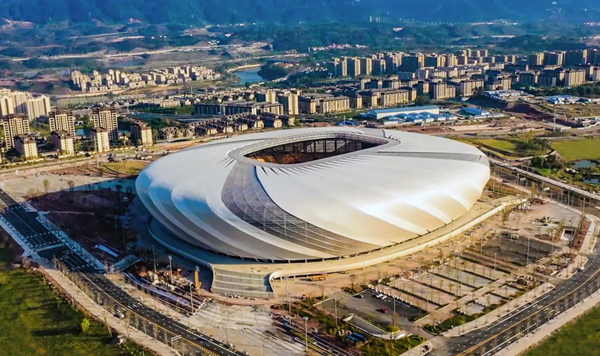 龙兴足球场.webp (1)_副本.png