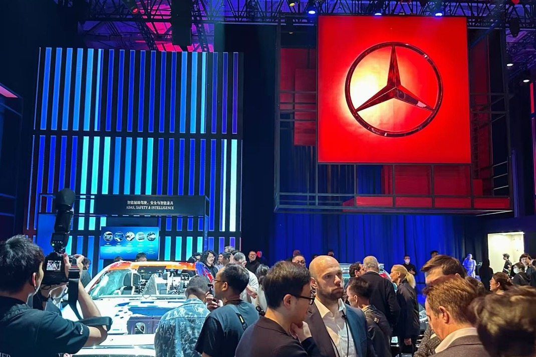 Mercedes must be in China, says top executive