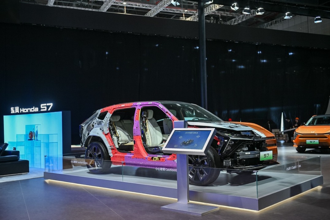 Honda teams up with China's Momenta, DeepSeek