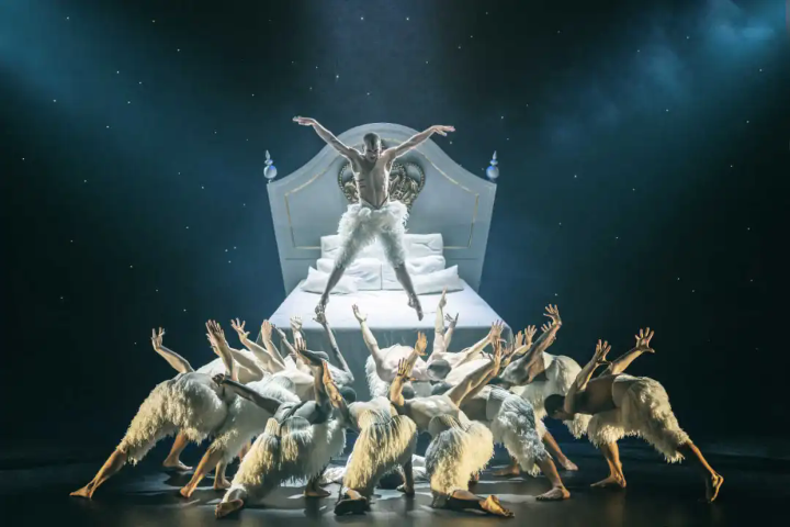 Matthew Bourne’s 'Swan Lake' to take flight again in Guangzhou