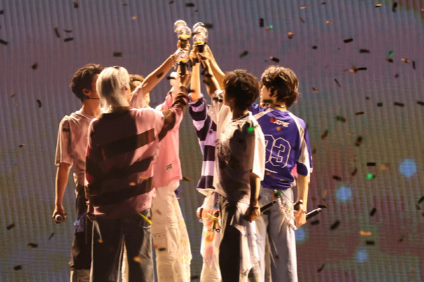 Teens in Times concert boosts Haikou economy