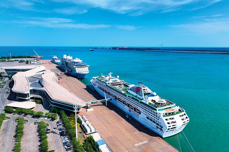 China 'pivotal' market for foreign firms