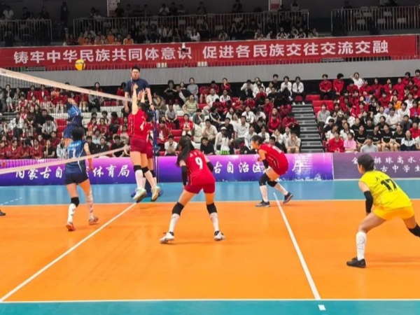 Baotou No 1 High School's Girls' volleyball teams win championships