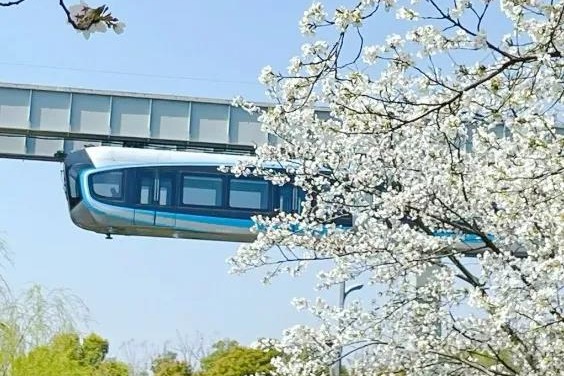 China's Optics Valley rides the rising wave of tech tourism