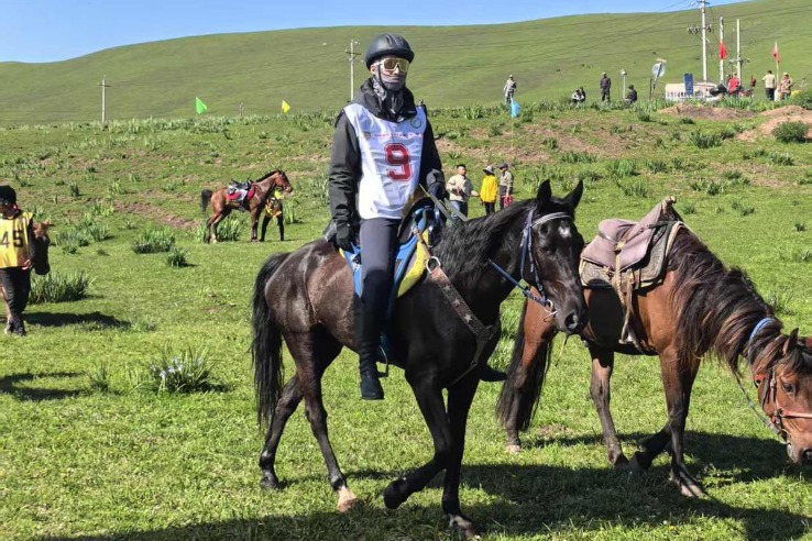 China's longest, most challenging equestrian event kicks off in Xinjiang
