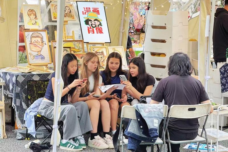 Tourists enthused by visa, tax policies