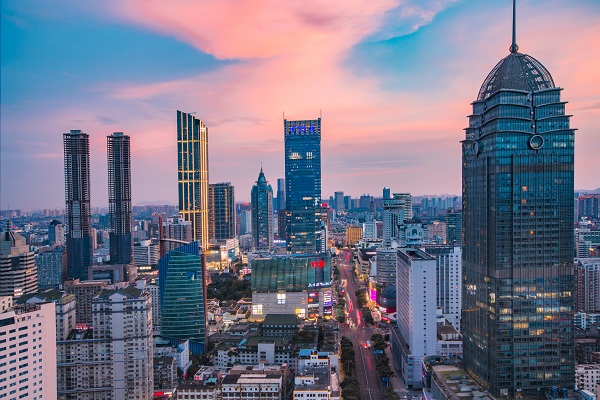 Wuxi issues new social security cards to enhance appeal to foreigners