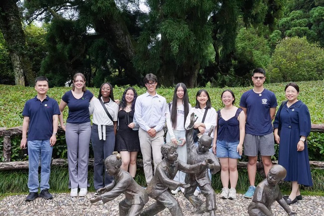 University students from Wuxi, US engage in cultural exchange activity