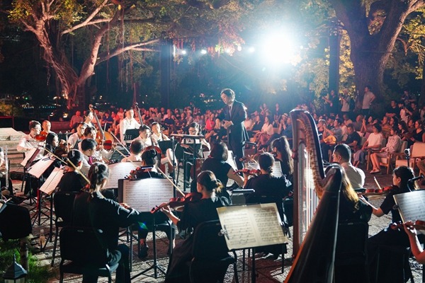 Gulangyu's 'Island of Music' shines through performances