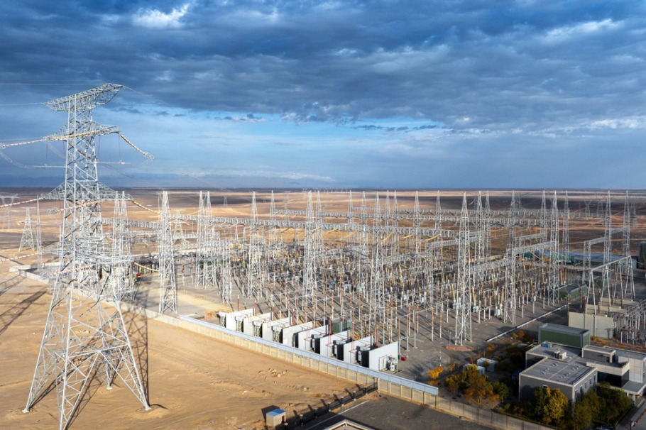 Xinjiang, key sending hub in China's west-to-east power transmission program