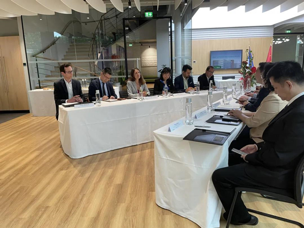 OVC rides global investment wave