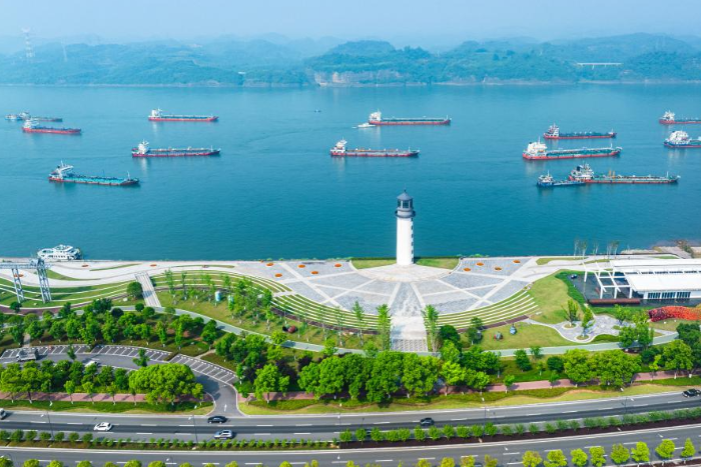 Shipping sector goes greener with new energy sources