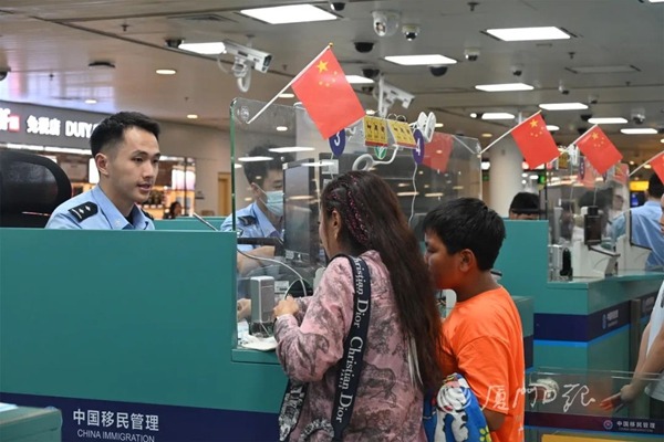 Visa waiver drives Xiamen-Malaysia travel boom