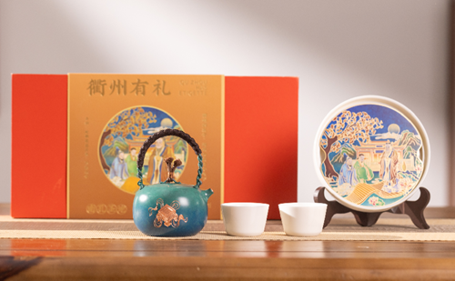 Quzhou's handicraft wins gold at China Tourism Commodities Competition