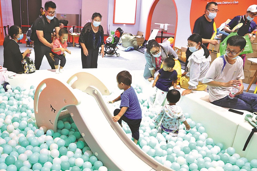 Parents of children aged three or younger to get cash subsidy