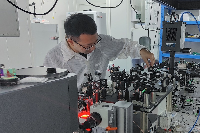 China's nano 'two-photon factory' sets world record