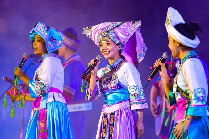 Voices of villages shine in Ordos