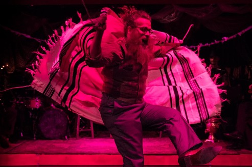 16th Shanghai Theater Festival opens with 'Old Stock' premiere