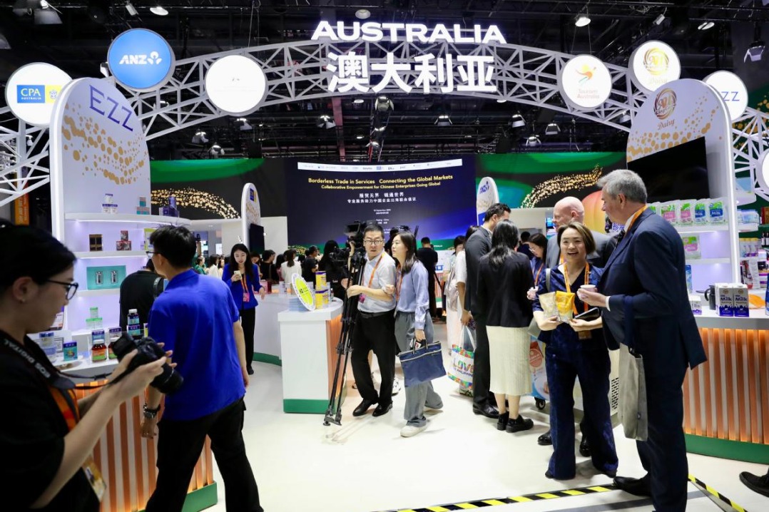 China, Australia vow to strengthen trade connections