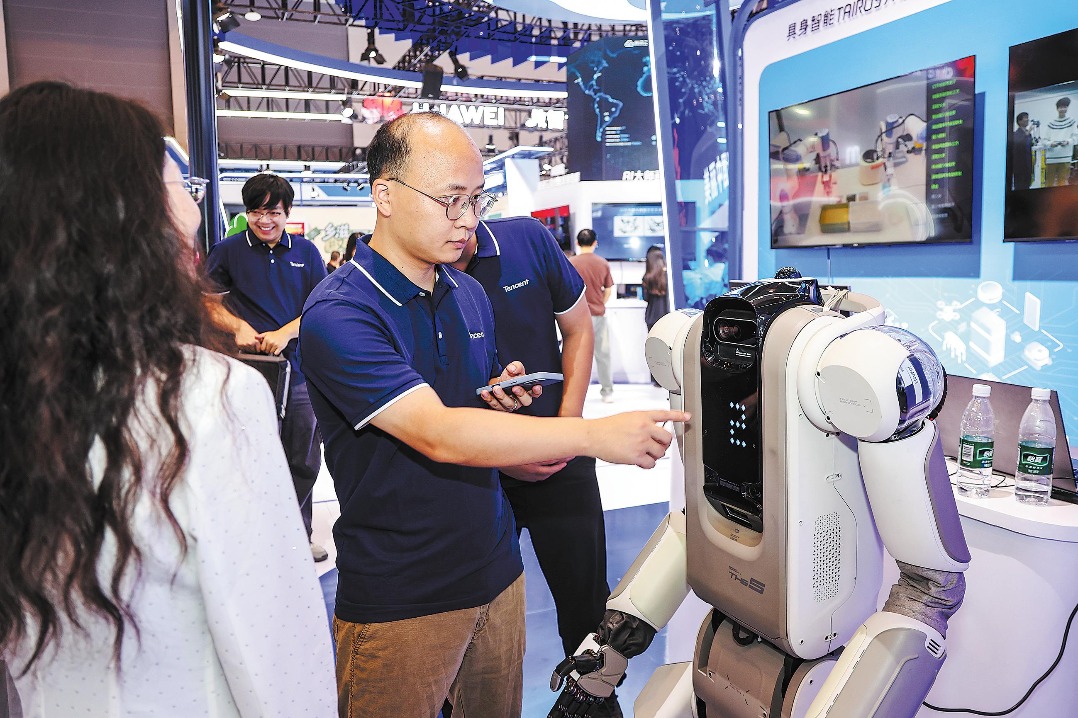 Robots entering Chinese homes