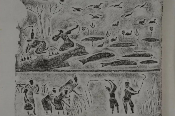 Brick relief captures ancient harvest scenes in Sichuan region