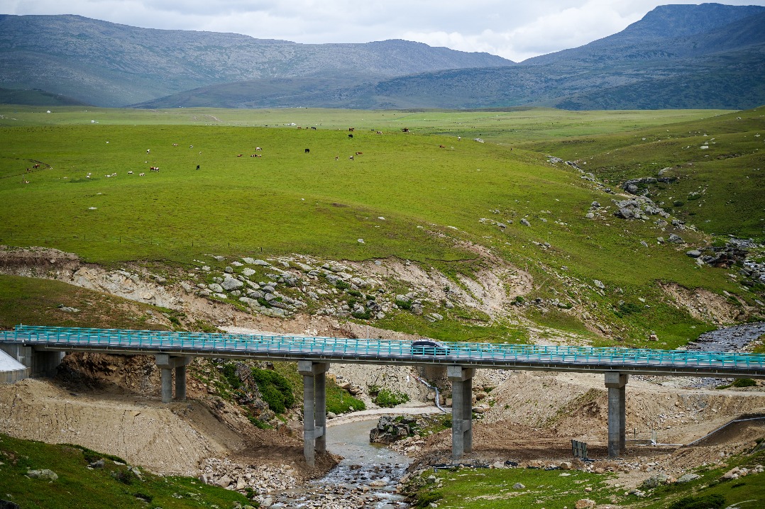 Xinjiang sees comprehensive improvements in infrastructure: white paper