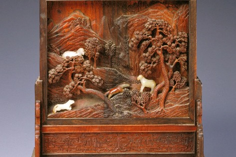 Qing Dynasty Xinjiang treasures come home for exhibition