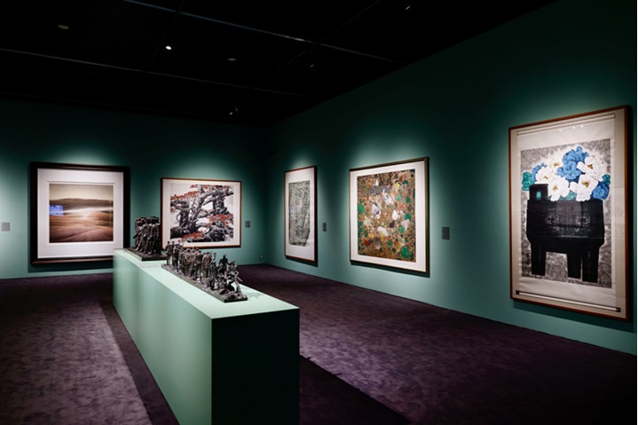 Shanghai exhibition traces a century of Guangdong art