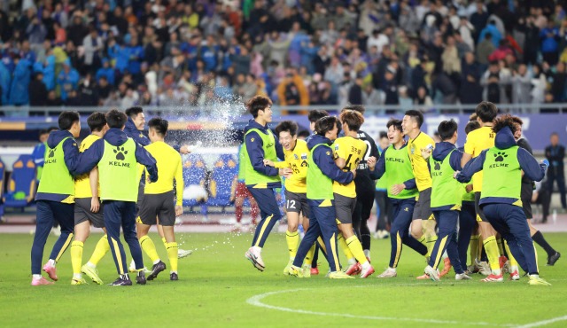 Taizhou team advances to Suchao final