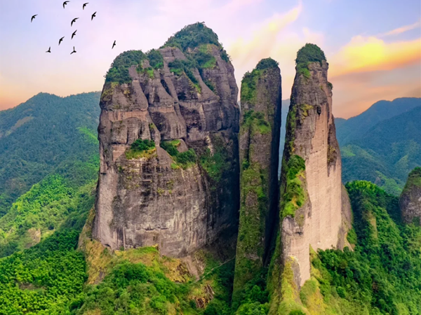 Jianglang Mountain: A natural marvel in Zhejiang